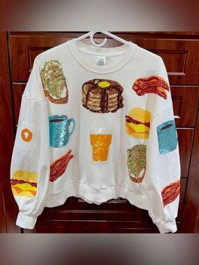 🥞🥓🍳Queen Of Sparkles XS (Oversized) Breakfast Sequined Sweatshirt EUC